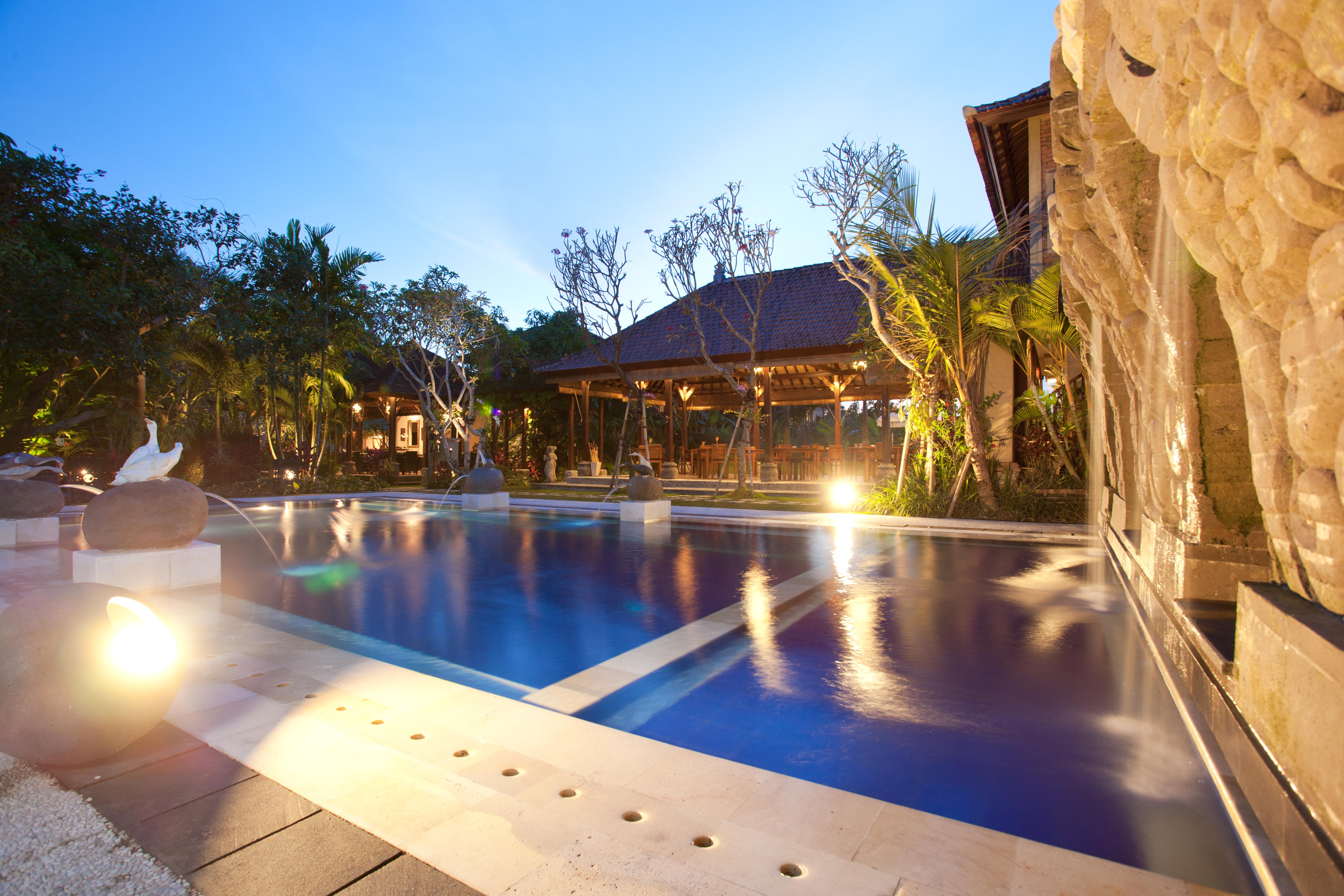 Bebek Tepi Sawah Restaurant & Villas Ubud  Exterior photo
